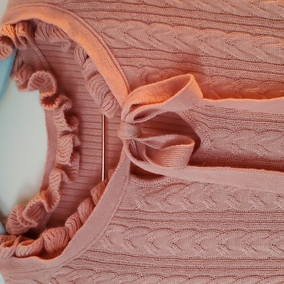 Artka soft cableknit Victorian lace dress - Picture 3 of 8